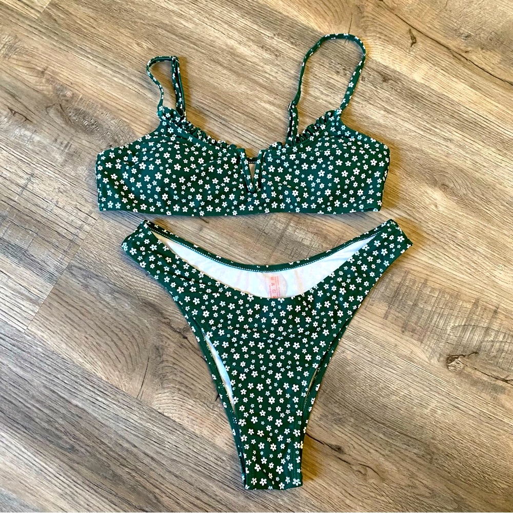 Romwe cheeky Bikini Swimsuit Sz L